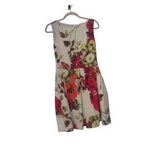 Just Taylor women Medium  Floral Mid  Dress with pockets